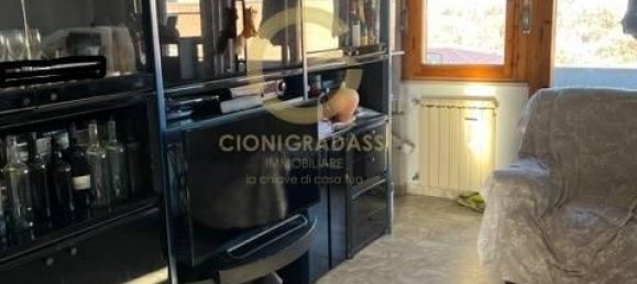 3 rooms Apartment in Livorno, Italy No. 125587 10