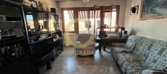3 rooms Apartment in Livorno, Italy No. 125587 7