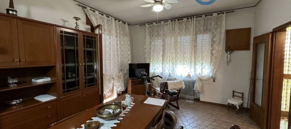 5 rooms House in San Martino di Venezze, Italy No. 126220 21