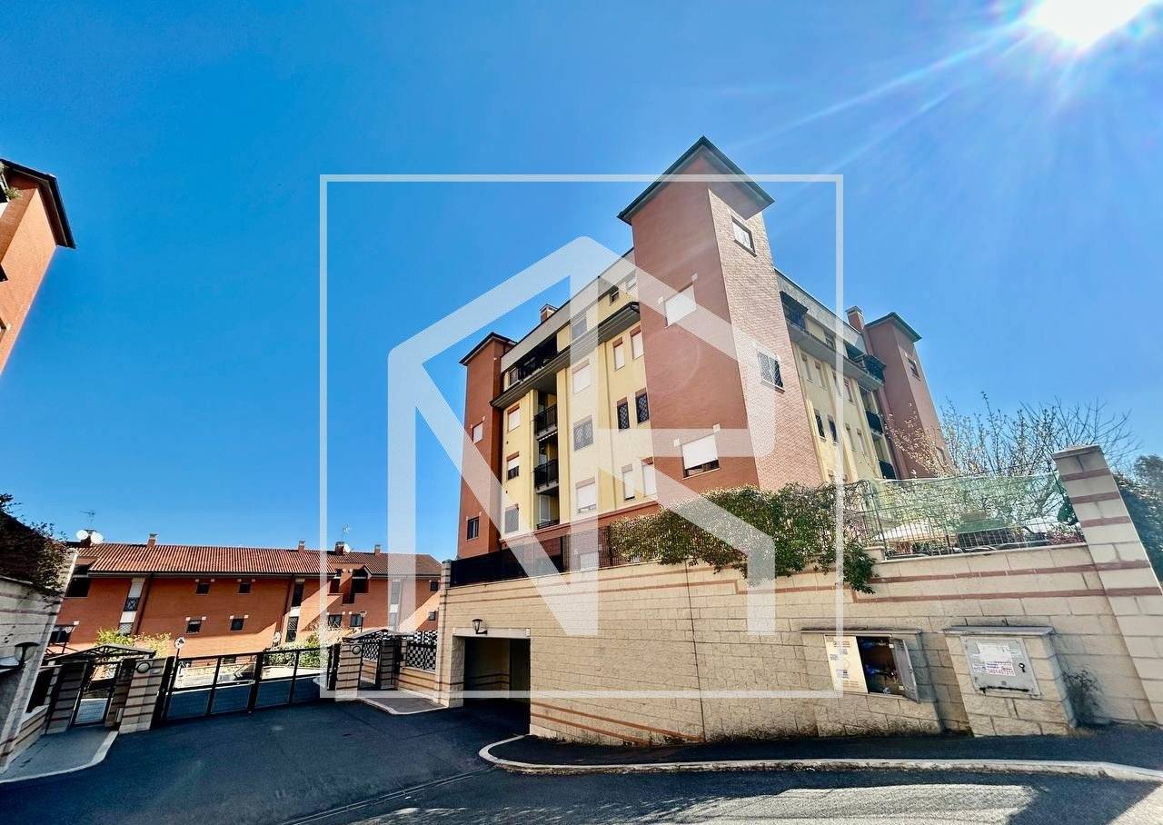 2 bedrooms Apartment in Rome, Italy No. 288167