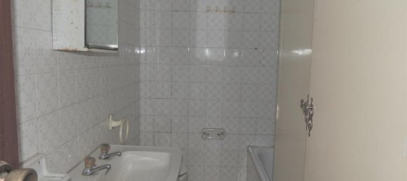 4 bedrooms Apartment in La Carolina, Spain No. 83538 28