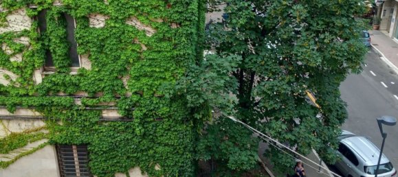 6 rooms Apartment in Pescara, Italy No. 93725 10