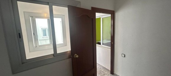 Casa de 5 dormitorios en Les Roquetes, Spain No. 172318 21