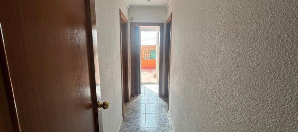 Casa de 5 dormitorios en Les Roquetes, Spain No. 172318 22