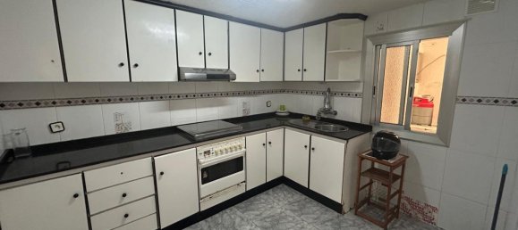 Casa de 5 dormitorios en Les Roquetes, Spain No. 172318 10