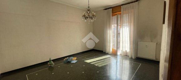 3 Schlafzimmer Wohnung in Genoa, Italy, Nr. 329446 7