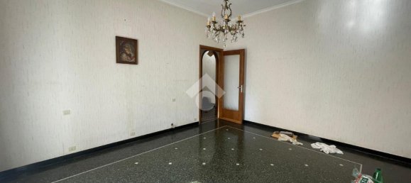 3 Schlafzimmer Wohnung in Genoa, Italy, Nr. 329446 11