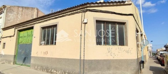 208m² Commercial property in Novelda, Spain No. 100321 5