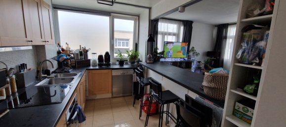 Квартира с 2 спальнями в Рюэй-Мальмезон, Франция № 174425 5