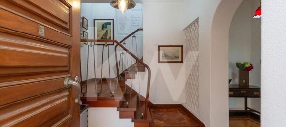 4 bedrooms House in Oeiras, Portugal No. 70311 3