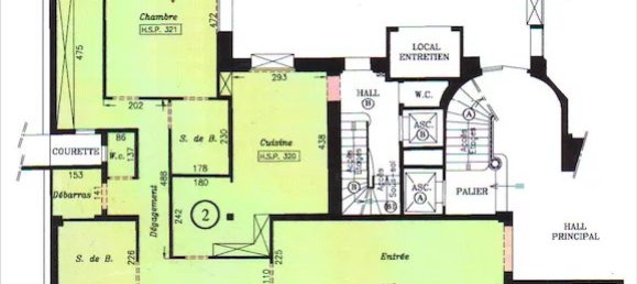 4 bedrooms Apartment in Paris, France No. 140120 13