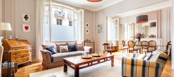 4 bedrooms Apartment in Paris, France No. 140120 2