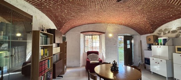 8 rooms Castles in Viverone, Italy No. 116696 17