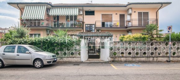 2 chambres Appartement à Lainate, Italy No. 378233 20