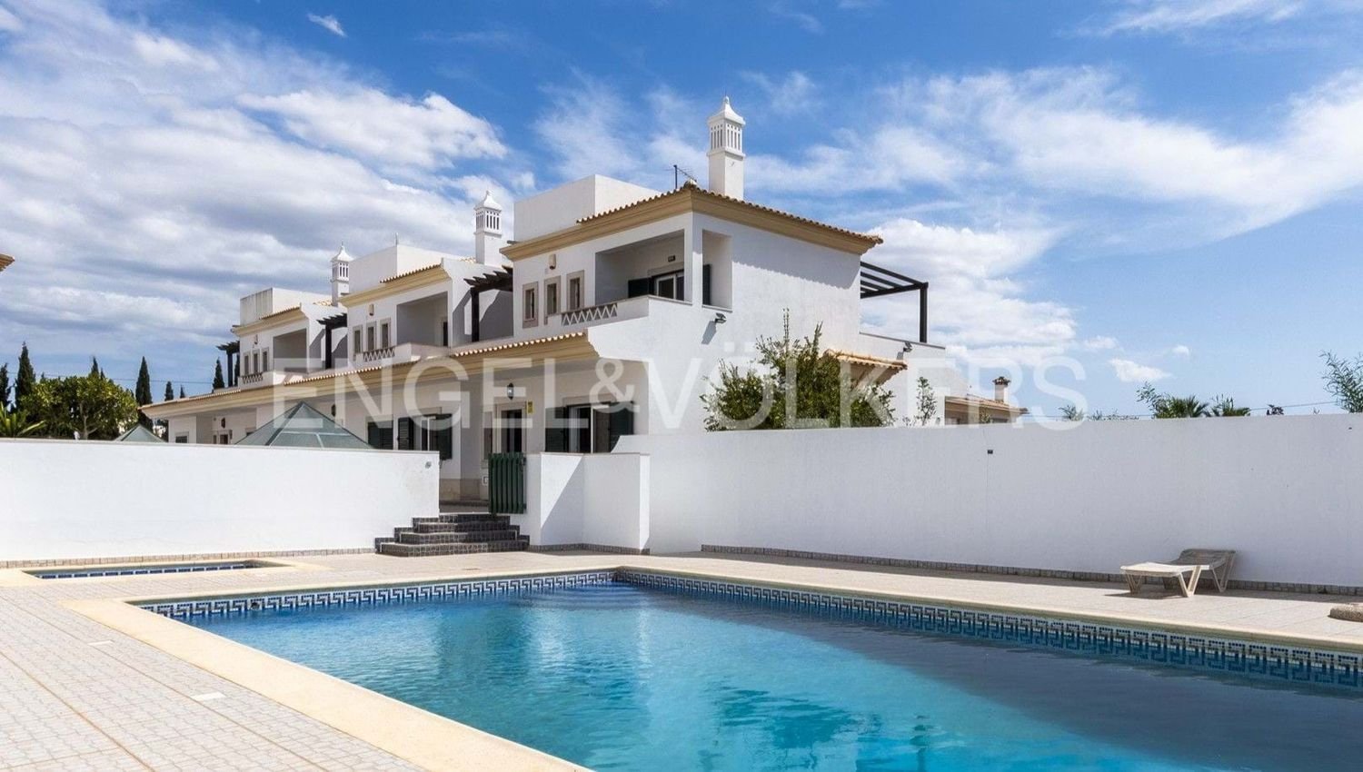 3 bedrooms House in Almancil, Portugal No. 256545