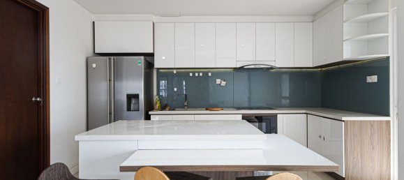 3 bedrooms Apartment in District 7, Vietnam No. 17612 4