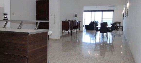 Apartamento de 3 dormitorios en Sliema, Malta No. 3447 4