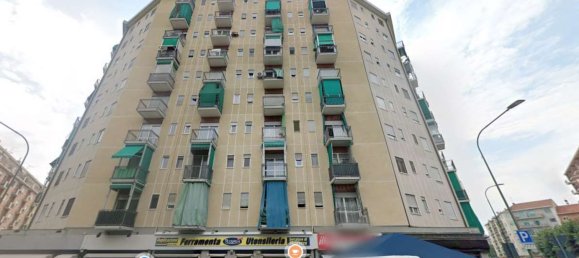 2 rooms Apartment in Turin, Italy No. 10108 9