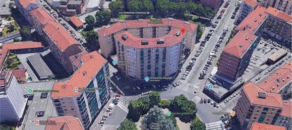 2 rooms Apartment in Turin, Italy No. 10108 2