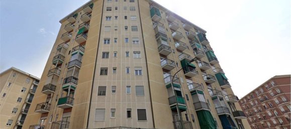 2 rooms Apartment in Turin, Italy No. 10108 7