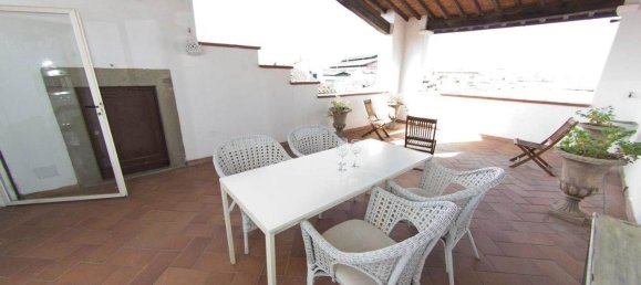 8 rooms Penthouse in Florence, Italy No. 49080 9