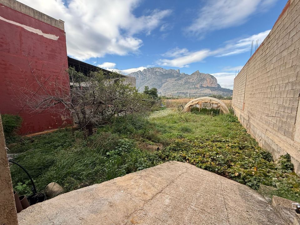 Casa de 3 dormitorios en Alicante, Spain No. 190451