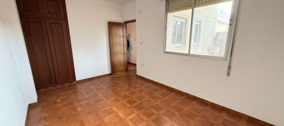 Casa de 3 dormitorios en Alicante, Spain No. 190451 4