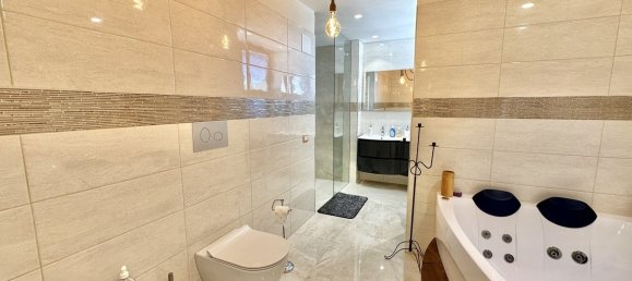 Вилла с 4 спальнями в Пескара, Италия № 362138 22