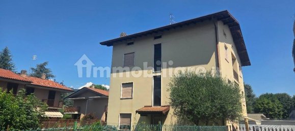 2 bedrooms Apartment in Almè, Italy No. 265454 2