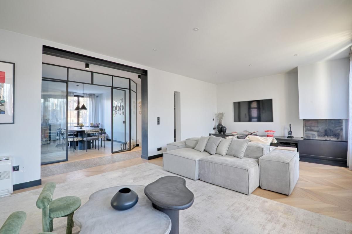 5 chambres Châteaux à Saint-Maur-des-Fossés, France No. 169625