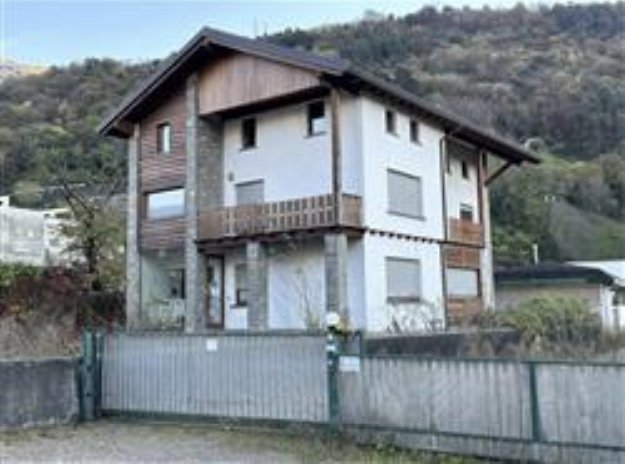 3 chambres Villa à Cosio Valtellino, Italy No. 266197