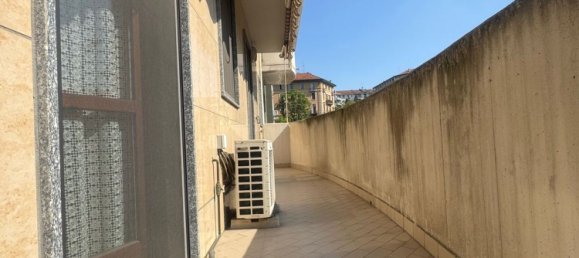 Apartamento de 2 dormitorios en Milan, Italy No. 364933 20