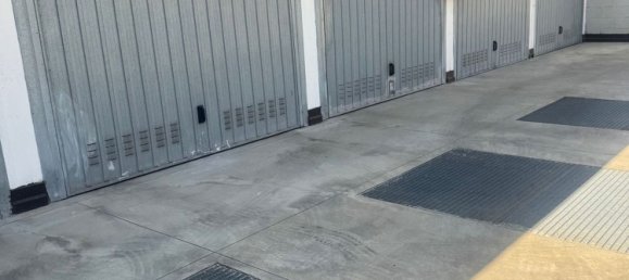 Apartamento de 2 dormitorios en Milan, Italy No. 364933 21