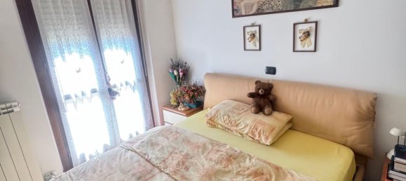 Apartamento de 2 dormitorios en Milan, Italy No. 364933 11