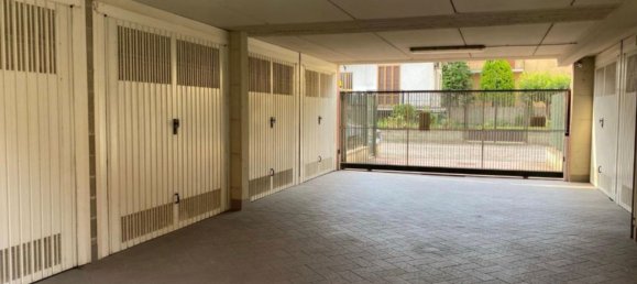 Studio in Rho, Italy No. 158186 8