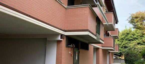 Studio in Rho, Italy No. 158186 3