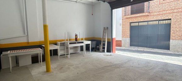  مرآب في Antequera, Spain 44متر مربع رقم 157853 4