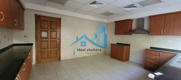 Вилла с 5 спальнями в Джумейра, ОАЭ № 8045 4