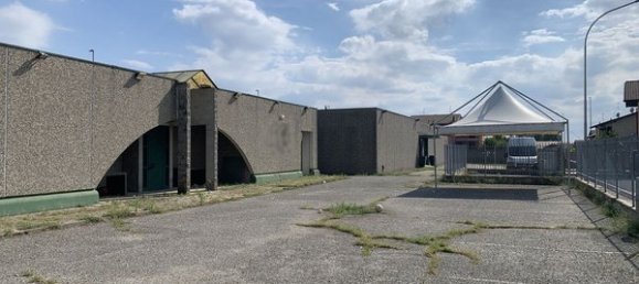 3 rooms Commercial property in Vistarino, Italy No. 193722 2