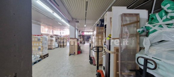 2740m² Warehouse in Rome, Italy No. 119851 12
