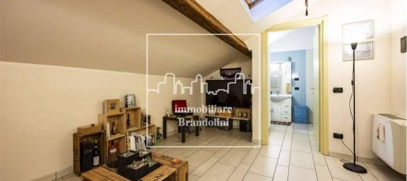 2 rooms Apartment in Varese, Italy No. 69153 7