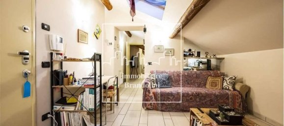 2 rooms Apartment in Varese, Italy No. 69153 6