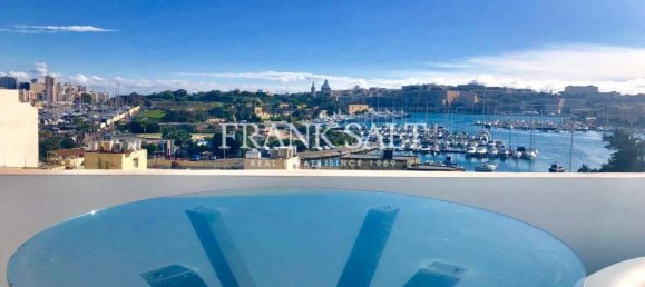 3 bedrooms Penthouse in Gzira, Malta No. 1241 3