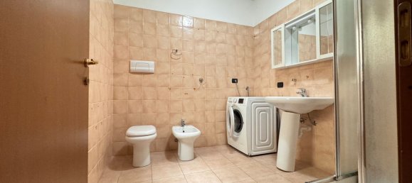 Studio in Ceriano Laghetto, Italy No. 313874 26