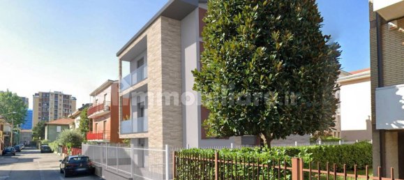 2 bedrooms Apartment in Cinisello Balsamo, Italy No. 106004 11