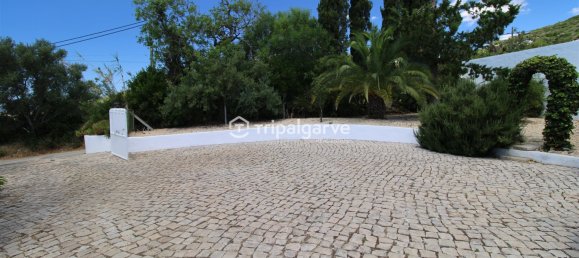 5 bedrooms Villa in Faro, Portugal No. 106805 3