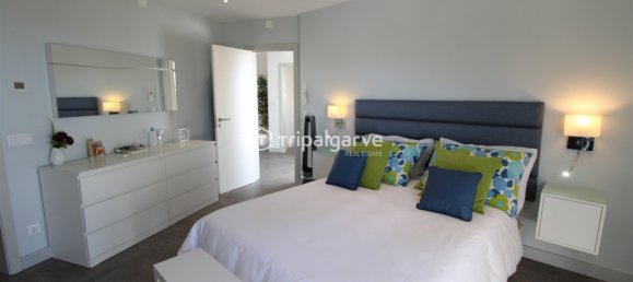 5 bedrooms Villa in Faro, Portugal No. 106805 25