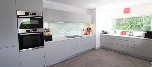 5 bedrooms Villa in Faro, Portugal No. 106805 16