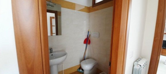 3 rooms Apartment in Ariano Irpino, Italy No. 179320 10