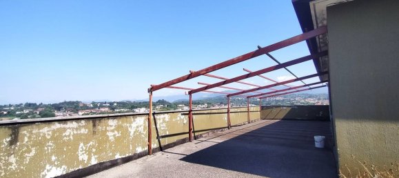 Edifício em Como, Italy 1084 m² N.º 362312 2